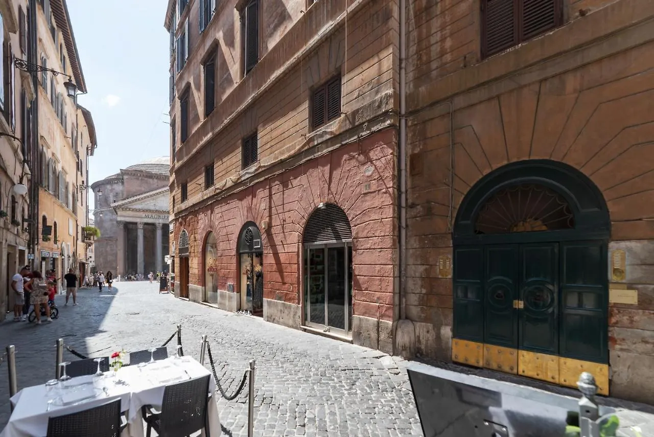 Pantheon Luxury Home Rome Italy